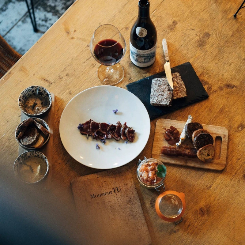 Monsieur Tu - Restaurant L'Isle-sur-la-Sorgue - manger a L'ISLE-SUR-LA-SORGUE